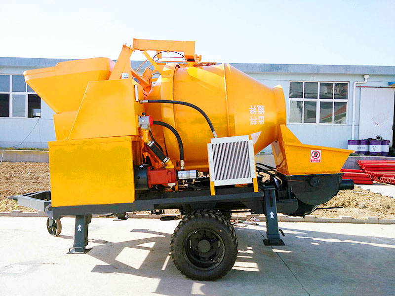 concrete pump with electric engine